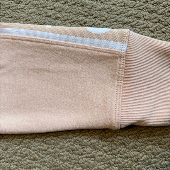 Calvin Klein Women’s Performance Graphic Sleeve Light Melon Sweatshirt Size M - Picture 9 of 10